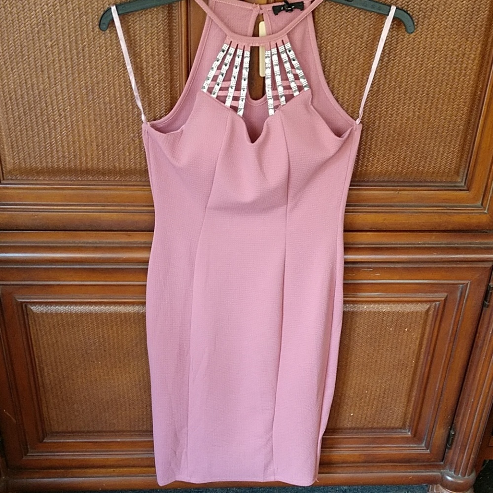 👗Pink Bedazzled Sleeveless Summer Dress